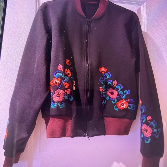 Bomber jacket - Picture 1 of 2